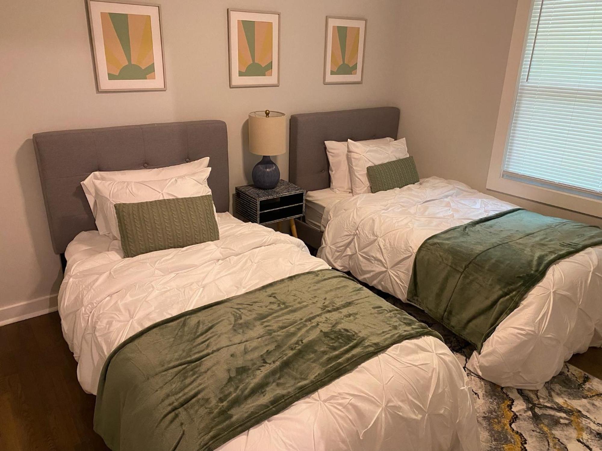 East Point Atlanta - Spacious 5Br Retreat! ภายนอก รูปภาพ