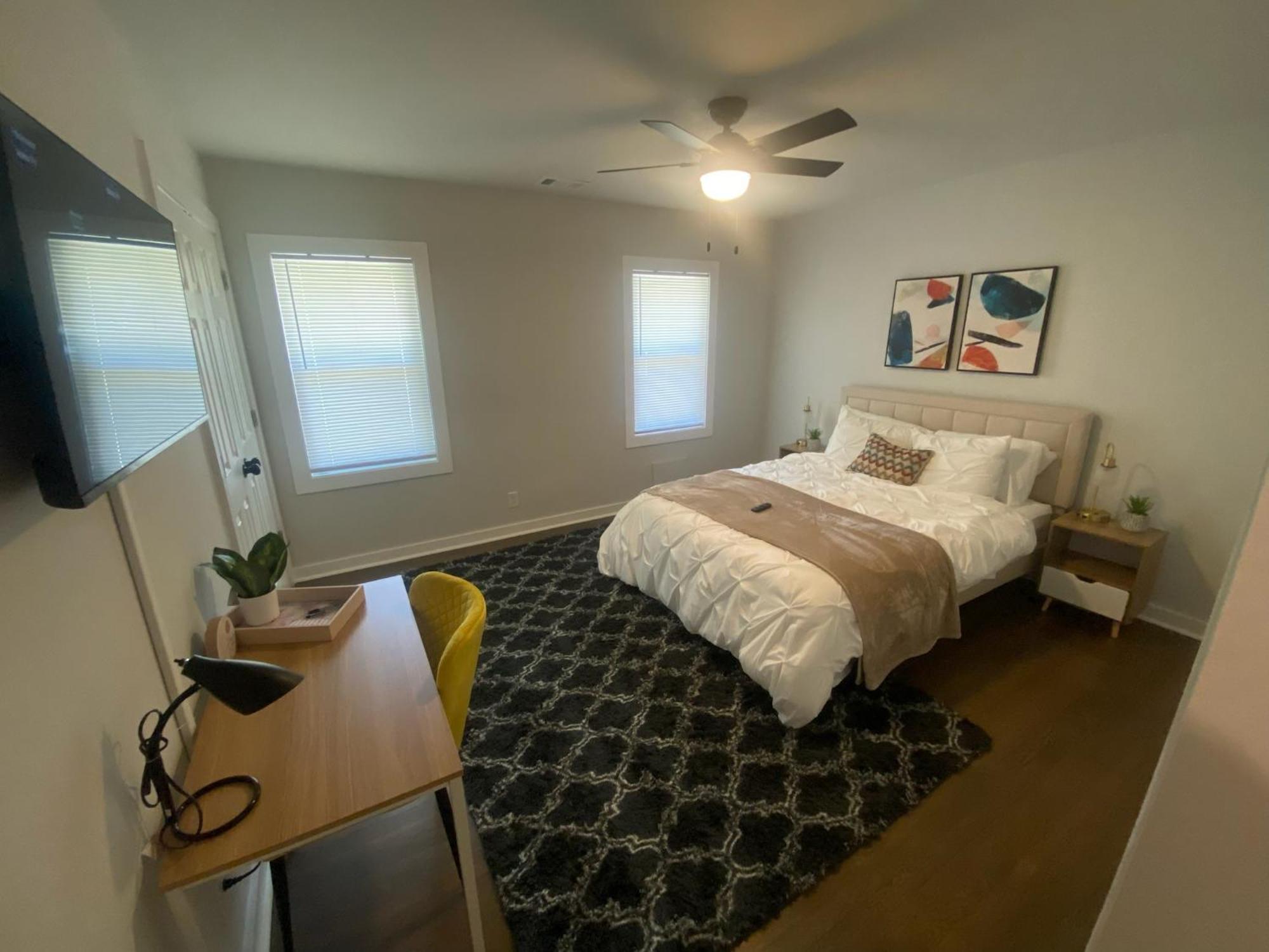 East Point Atlanta - Spacious 5Br Retreat! ภายนอก รูปภาพ